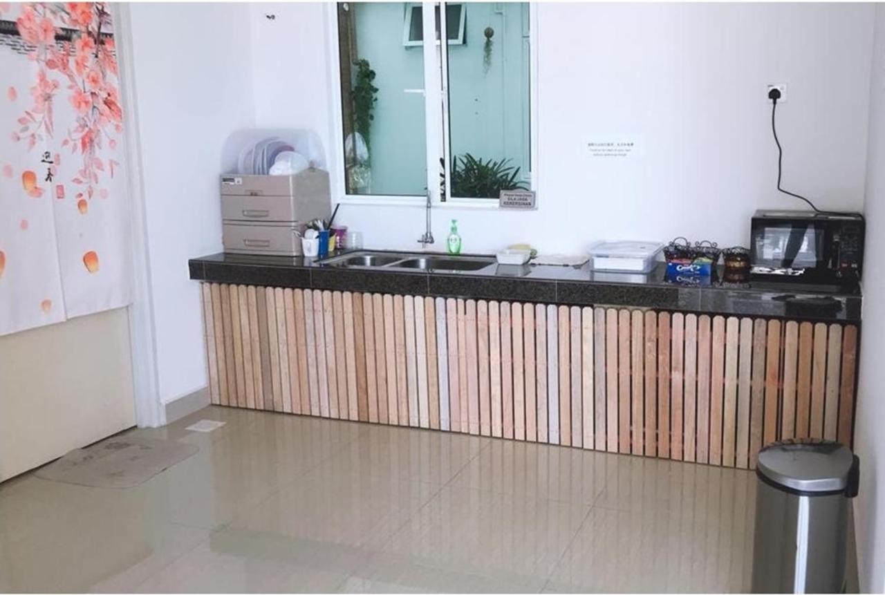 Alexis Kt Roomstay Kuala Terengganu Exterior foto